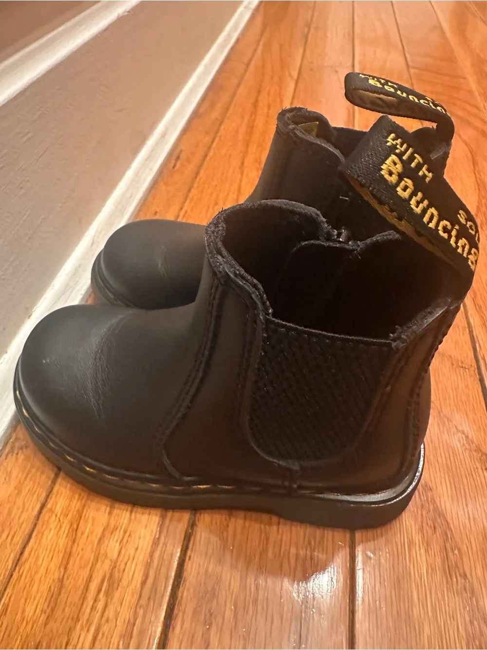 Dr. Martens Kids Black Chelsea Zip Boots